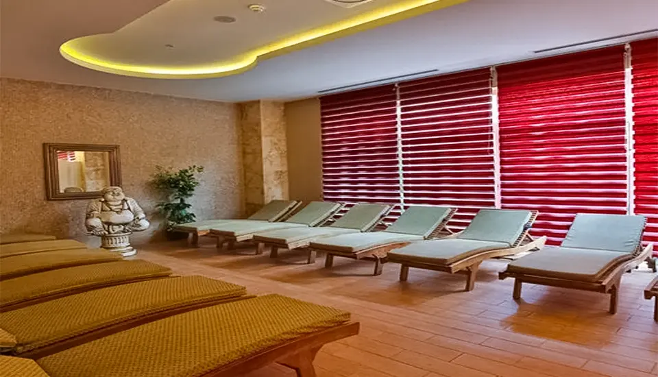 کریستال سانست لاکچری ریزورت